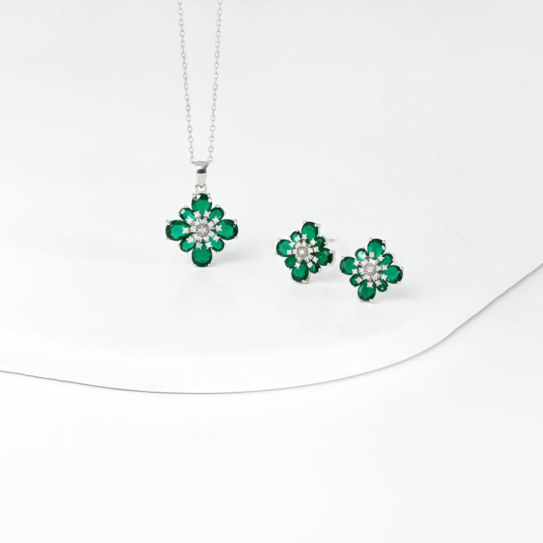 Green Floral Stone Necklace & Stud Earrings Set